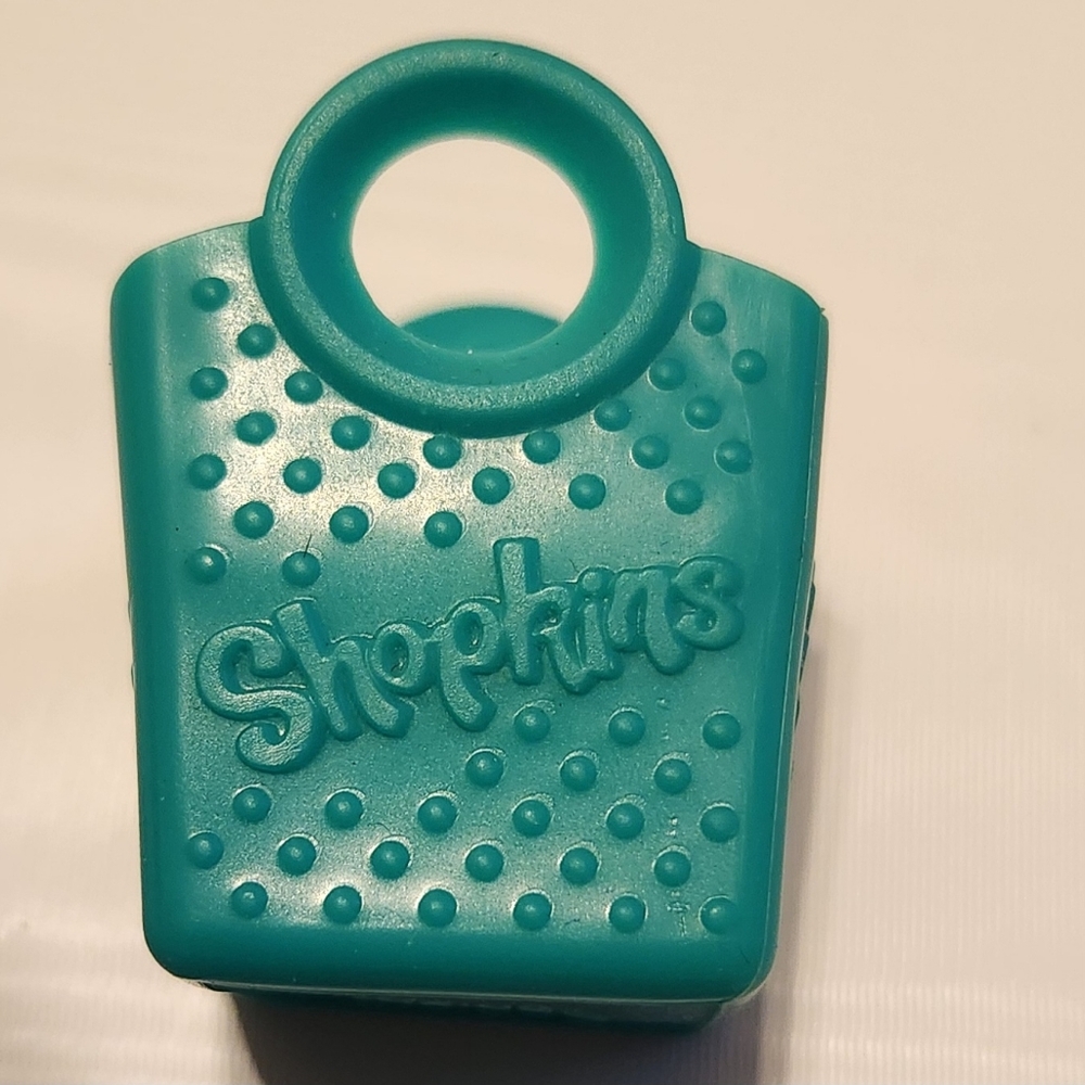 Shopkins Set of 6 Mini Green Teal Shopping Totes for Toy Figures Rubber Plastic - Picture 2 of 7